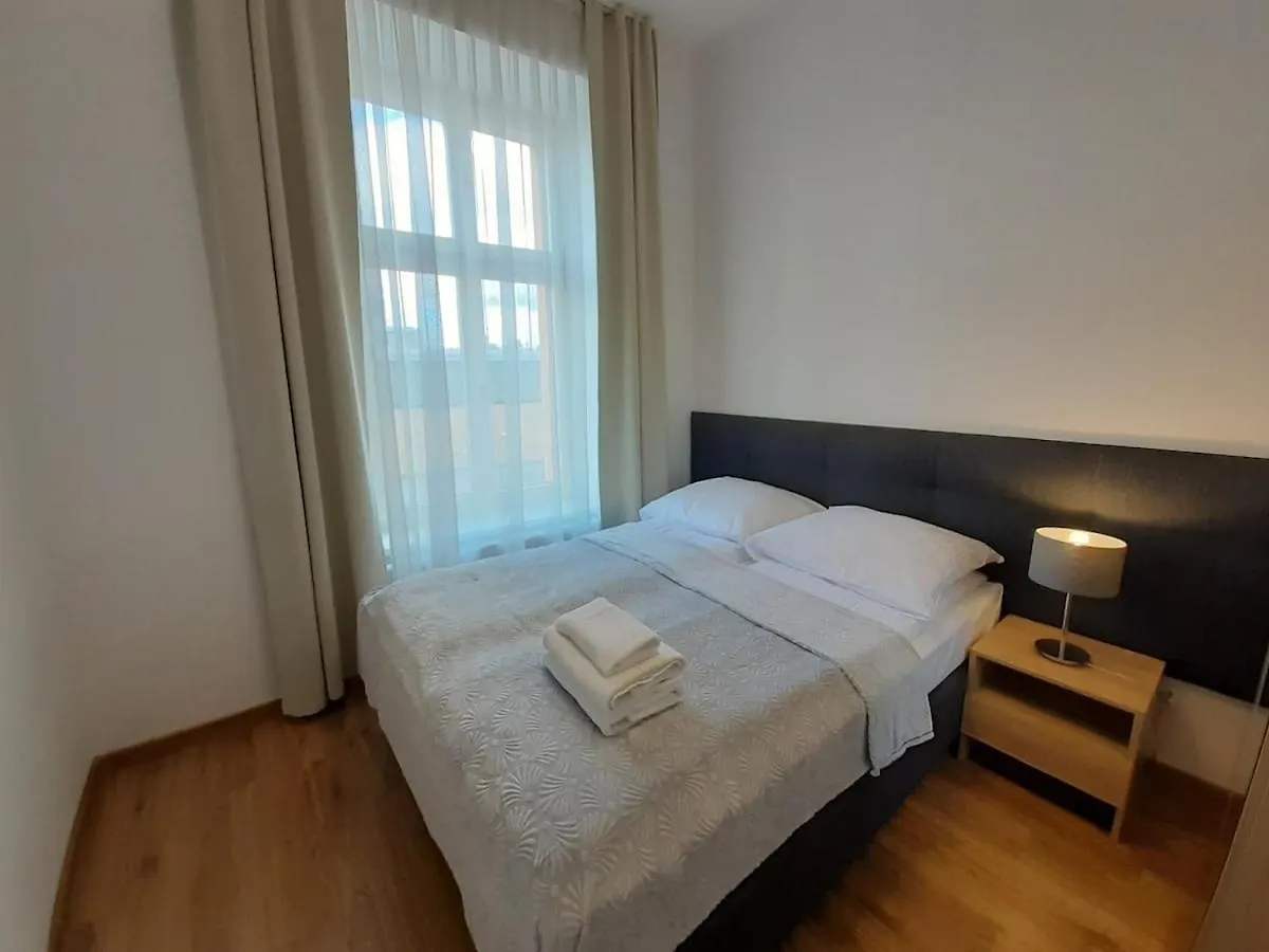 Old Town Apartments - Bosacka 18 Krakow